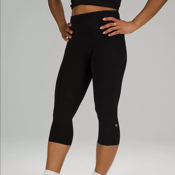 Fast and Free High-Rise Crop 19" Size 4 Lululemon